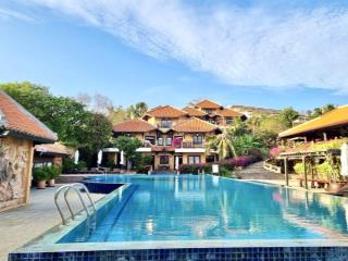 Cần bán khu resort nghỉ dưỡng mũi né đối diện sealink