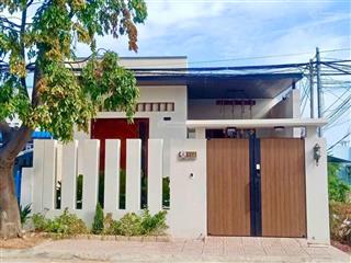 Bán căn nhà mới thanh hải gần biển thích hợp làm homestay