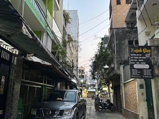 Hxh cmt8 quận 3  gần chợ hoà hưng  48m2  kinh doanh tốt  7.x tỷ