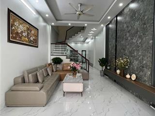 Bán căn nhà 3 tầng dân xây thuộc tđc phúc khánh, giáp kđt ab vũ phúc, oto đỗ cửa