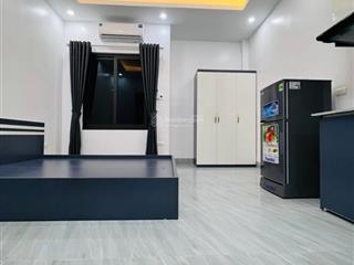 Bán tòa chdv đức diễn, ccmn lô góc, thang máy, 50m, 6 tầng, dòng tiền 40tr, gpxd