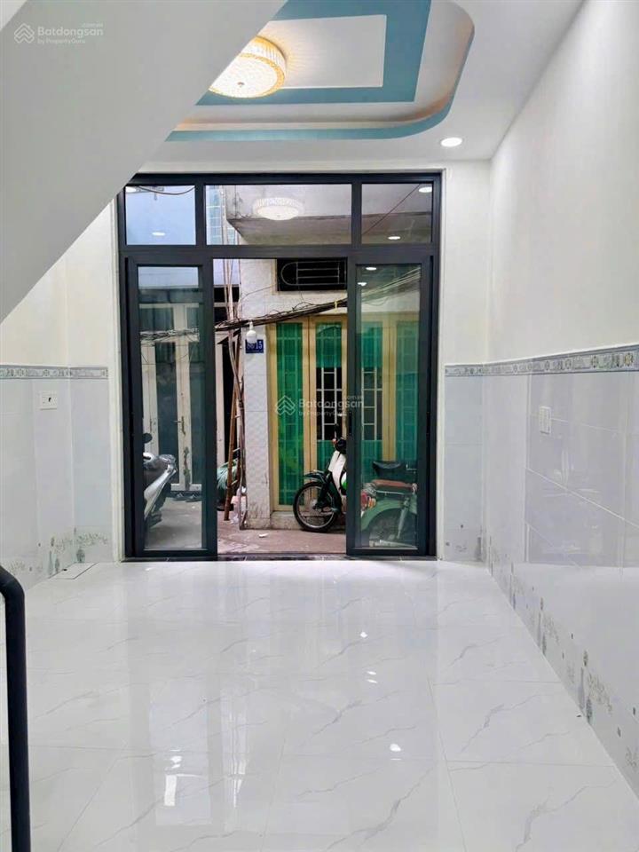 Tôi bán nhà 42 m2, 1 trệt.1 lầu đúc, 2 pn, 2 wc, tuyệt đẹp, quận 7, giá  1,65 tỷ