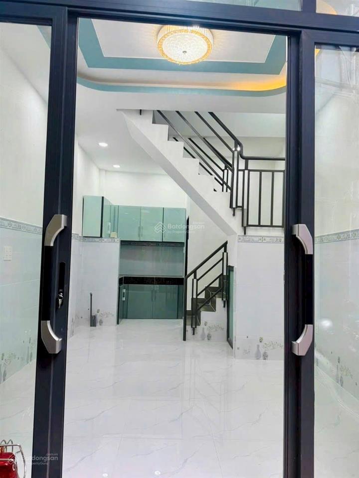 Tôi bán nhà 42 m2, 1 trệt.1 lầu đúc, 2 pn, 2 wc, tuyệt đẹp, quận 7, giá  1,65 tỷ