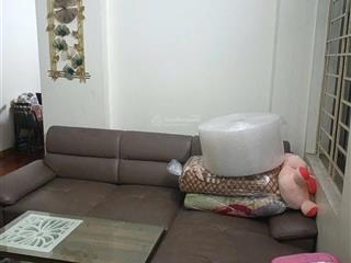 Bán chung cư thang bộ việt hưng  long biên  82m2 2n2wc  căn góc  giá 3.3 tỷ (thương lượng)