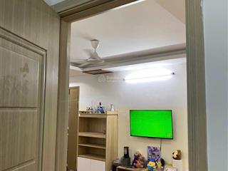 Bán gấp chung cư ruby ct3 phúc lợilong biên51m 2n2wc tầng caosẵn sổ đỏgiá 3 tỷ (thương lượng)