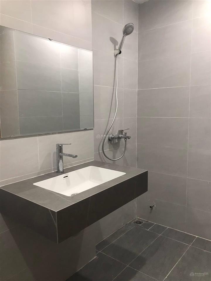 Bán chung cư valencia việt hưnglong biên62m 2n1wc tầng trungview vinhomesgiá bán 4.5 tỷ (tl)
