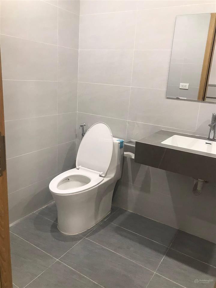 Bán chung cư valencia việt hưnglong biên62m 2n1wc tầng trungview vinhomesgiá bán 4.5 tỷ (tl)