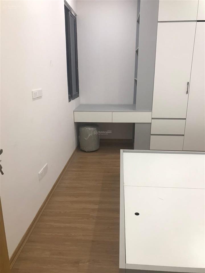 Bán chung cư valencia việt hưnglong biên62m 2n1wc tầng trungview vinhomesgiá bán 4.5 tỷ (tl)