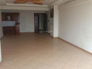 Bán chung cư tòa ct10 việt hưng  long biên 126m2 3n2wcsẵn sổ giao dịchgiá 7.56 (thương lượng)