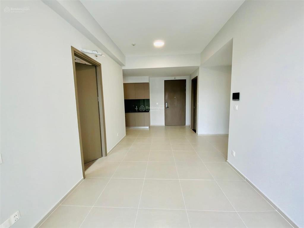 Sổ hồng, nhà mới 100% sang nhượng căn góc 2pn + , 2wc view hồ bơi tháp b2 westgate