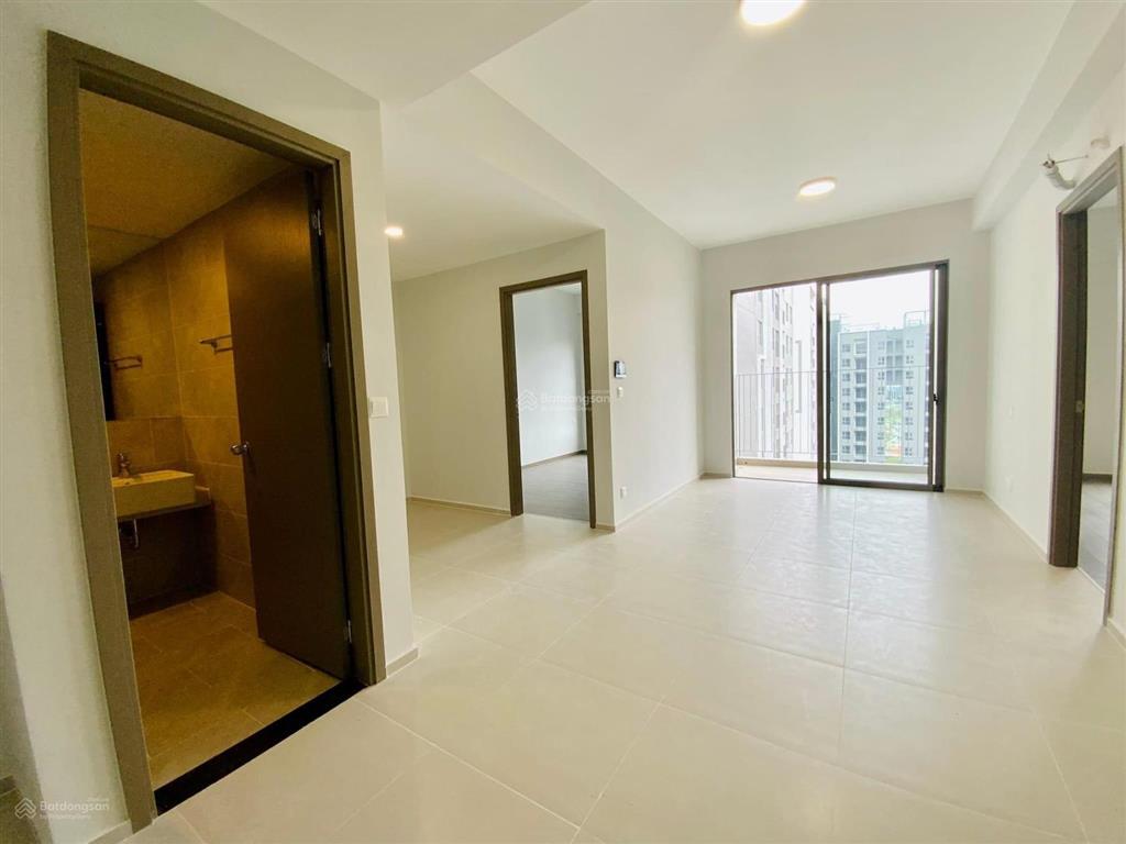 Sổ hồng, nhà mới 100% sang nhượng căn góc 2pn + , 2wc view hồ bơi tháp b2 westgate