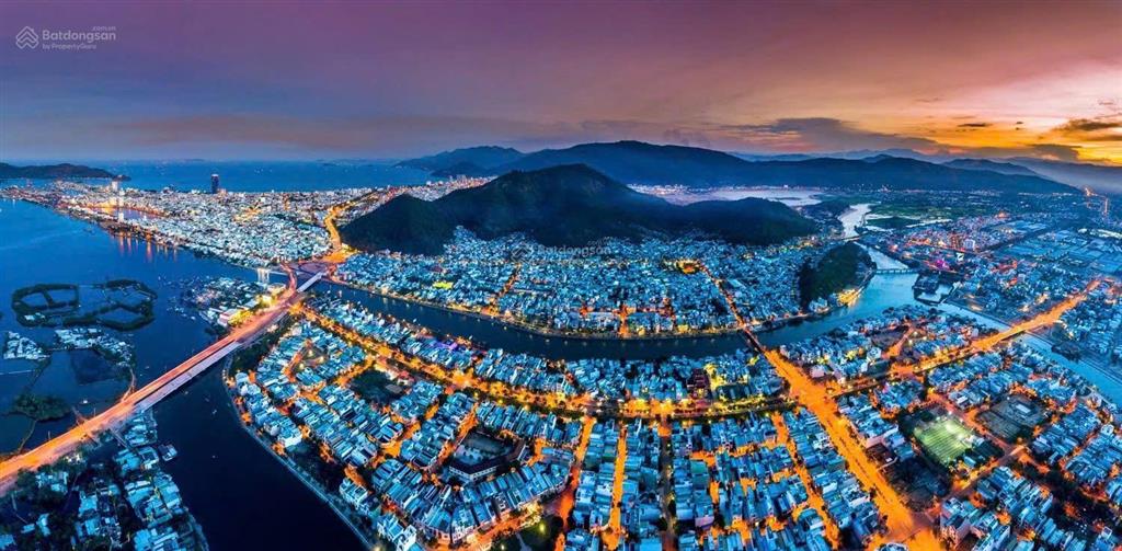 Căn góc 216m2 ngay mặt tiền long vân  cơ hội vàng cho nhà đầu tư tại tp biển quy nhơn