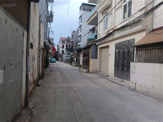 Chính chủ cần bán đất 2 mặt ngõ, lô góc