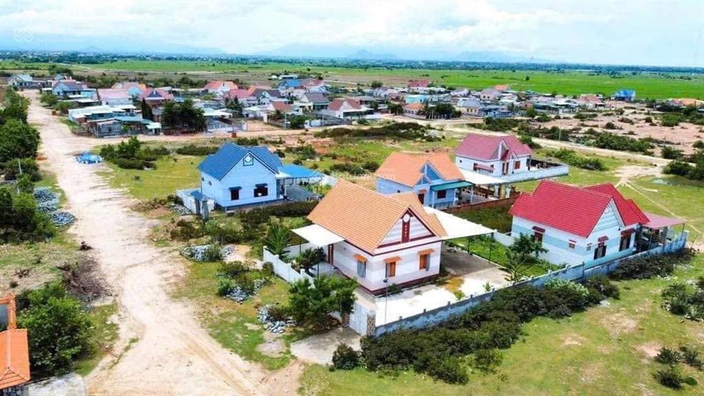Bán đất tđc núi tháp ninh thuận 480tr