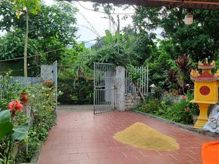 Cần bán lô đất của dân có khuôn viên nhà cửa sát ủy ban gần đường liên xã giá rẻ nhất khu vực