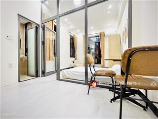 Nhà mới 1pn  tách bếp  ban công  máy giăt riêng  khu phố ẩm thực phan xích long ngay trường sa