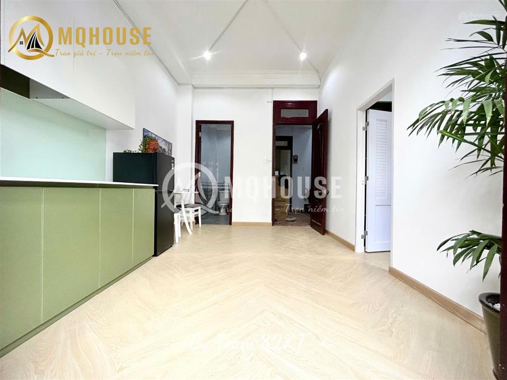 1pn tách bếp ban công 45m2 máy giặt riêng full nt chuẩn hình 100%