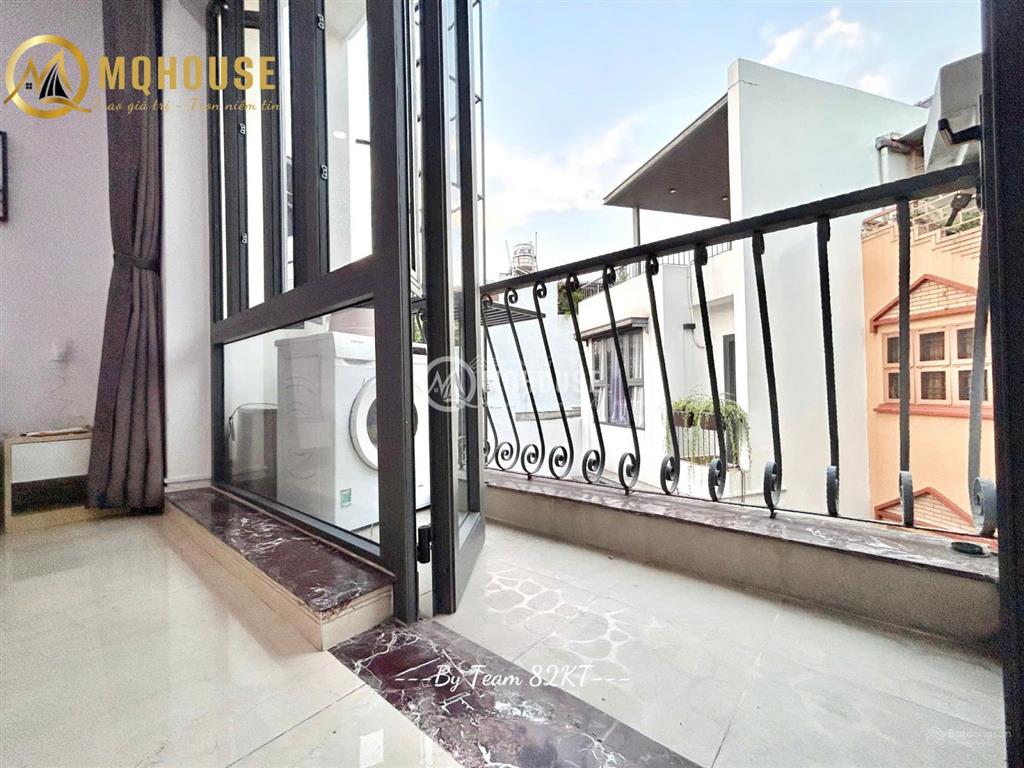 Căn hộ studio ban công máy giặt riêng full nt ngay công viên q. phú nhuận