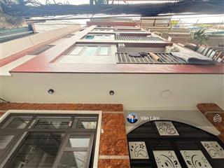 Đội cấn 110m 26.5 tỷ tòa ccmn 8 tầng thang máy, dòng tiền 110tr/tháng 18 phòng