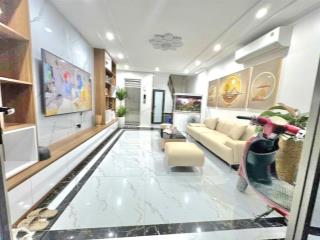 Phố giang văn minh, ngõ thông, gần ngay phố, 2 thoáng, thang máy, mới đẹp, full đồ, ở luôn 41mx6t
