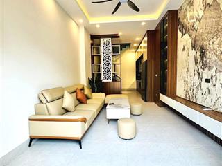 Bán nhà chùa láng, ngõ thông, ở luôn, cho thuê đỉnh, dân trí, gần trường đại học, gần phố 38m2x5t