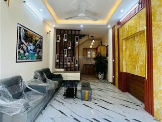 Nhà phan kế bính, 48m2x5tầng, ngõ thông, đẹp, ở luôn, 20m ra mặt phố, hơn 8 tỷ