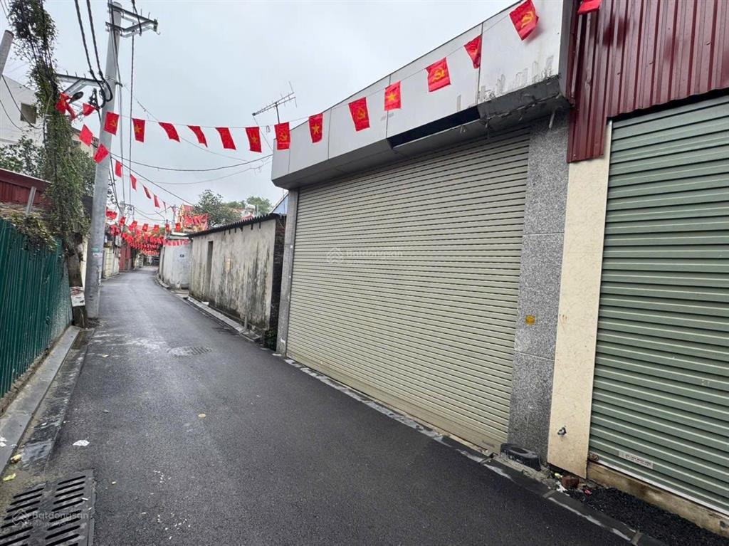 Chuyển nhượng 90m2 mt 6,07m đường ô tô thông thoáng tại xã đông hội.  e doanh 0973 516 ***