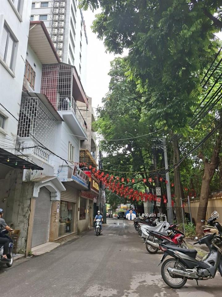 Phân lô ô tô tránh khuất duy tiến 82m2  mặt tiền 8m  ở hay kd đều tiện cách mặt phố 30m 25.5 tỷ