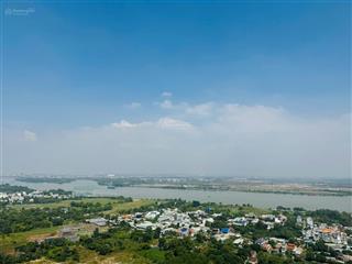 Cho thuê căn 2pn view sông, nhà mới 100%, nội thất cao cấp, ban công đông bắc thoáng mát, vinhomes