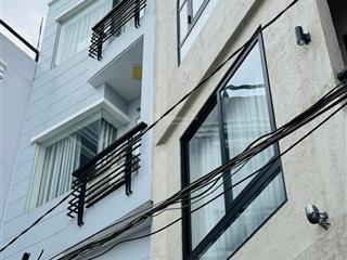 Bán nhà hàng hiếm 1/ tại q4 giáp q1 mới 5 tấm tương lai mặt tiền tôn đản giá 4tỉ 980 khu dân cư shr