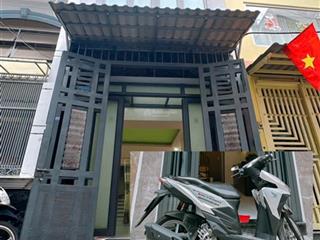 Bán gấp nhà đẹp 5 tấm mt lô nhì hoàng diệu hẻm 4m thông giá 5 tỉ 9 khu cao tầng và sát mt giáp q1