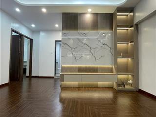 Bán căn hộ tòa 17t10 nguyễn thị định 100m2 3pn 2vs 6.95 tỷ tầng trung, hướng mát