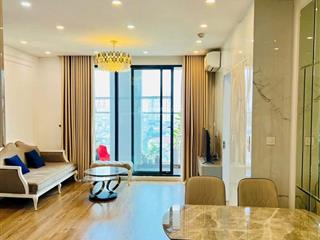 Bán căn hộ số 6 đội nhân  ba đình 106m2 3pn  2vs hơn 9 tỷ tầng trung, full nt