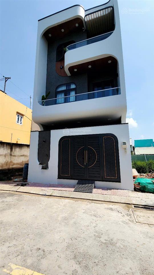 Hot! vừa túi tiền giá 2,7 tỷ 5x10m sổ hồng riêng. chính chủ 10 lô cuối xây tự do tt bình chánh