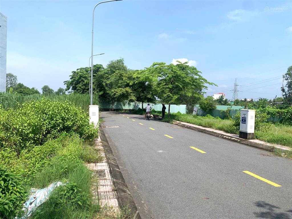 Hot. nền 2 tỷ 7, sổ hồng riêng |5x10m | vừa túi tiền, ngay chợ đệm, ủy ban nhân dân, trường học