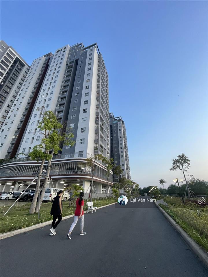 Chính chủ căn hộ sổ hồng riêng66m2 2pn 2wc căn góc  đẹp nhất dự án  xem nhà 24.7