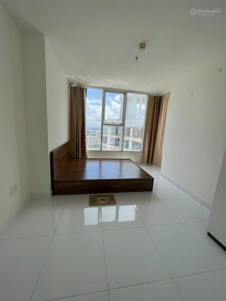 Hot 92m2 to rộng rẻ sổ hồng sẵn 2pn 2wc có ban côngtiền mặtchủ nhà thiện chíxem nhà 24/7