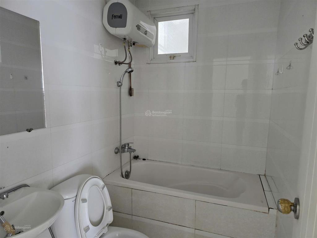 Hot  138m2 nhà to dễ decor giá tốt làng đại học  sổ hồng sẵn ưu tiên tiền mặt  3tỷ3