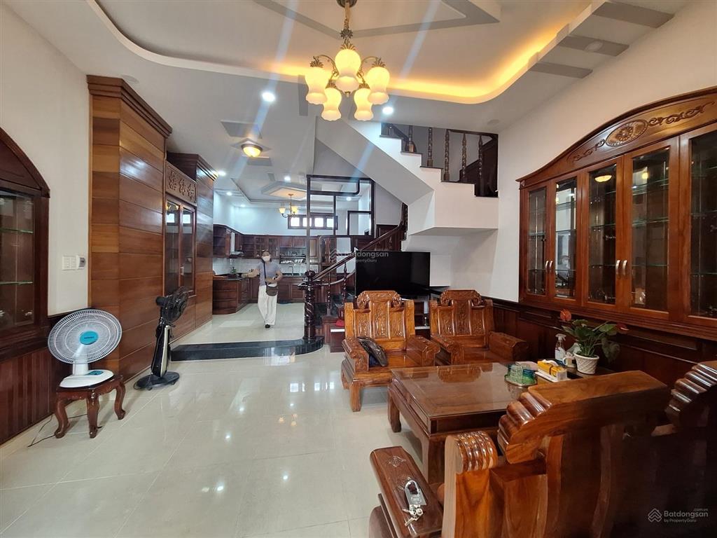 Bán nhà 3 tầng hxh 6m, 1/ đỗ xuân hợp, plb. dt 60m2 5,2x15m mới đẹp 4pn vào ở ngay