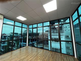 Cho thuê văn phòng tại số 210 hoàng quốc việt, 9 triệu, 60m2, cầu giấy, hà nội, giá tốt