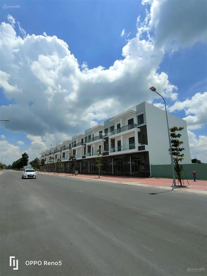 Bán đất nền quận 9  mặt tiền đường lớn  100m2  full thổ cư  sổ riêng từng nền  giá 50 triệu/m2