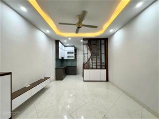 Cần bán gấp nhà 5 tầng  30m2  cạnh đại lộ thăng long  30m ra bãi đỗ ô tô