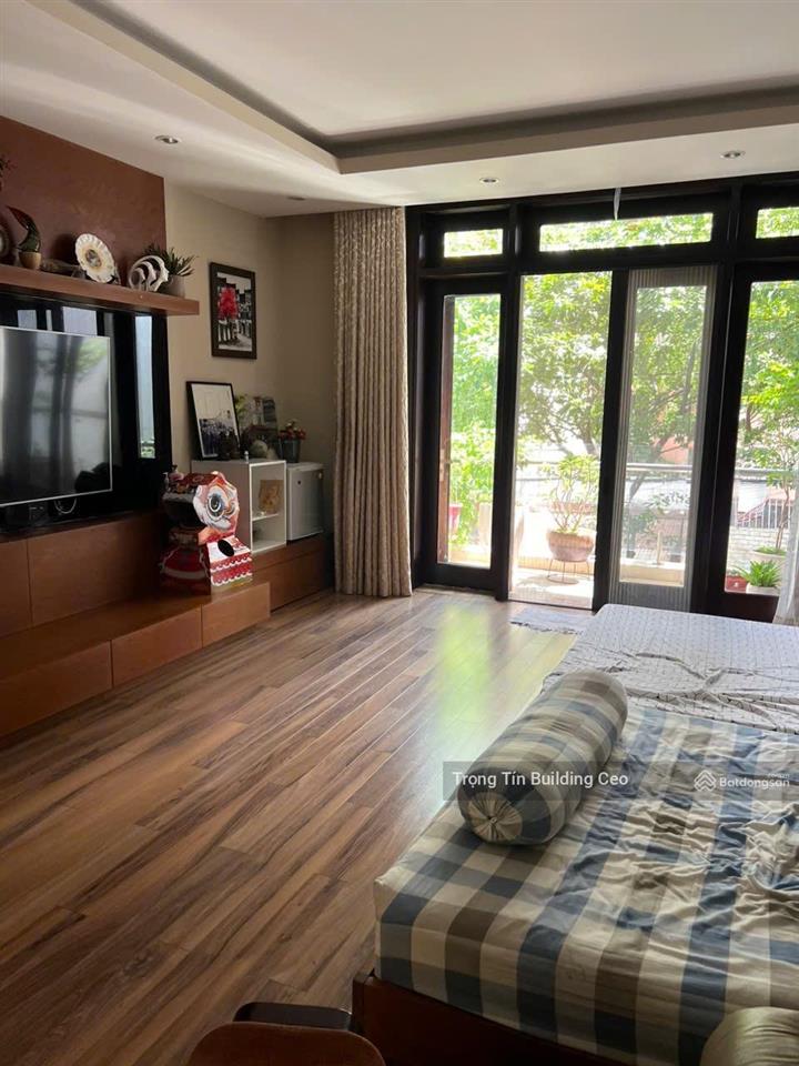 Cần bán villa compound nội khu 20 căn phường 12, quận 10 dt 14x14m 1 trệt 2 lầu giá bán 52 tỷ