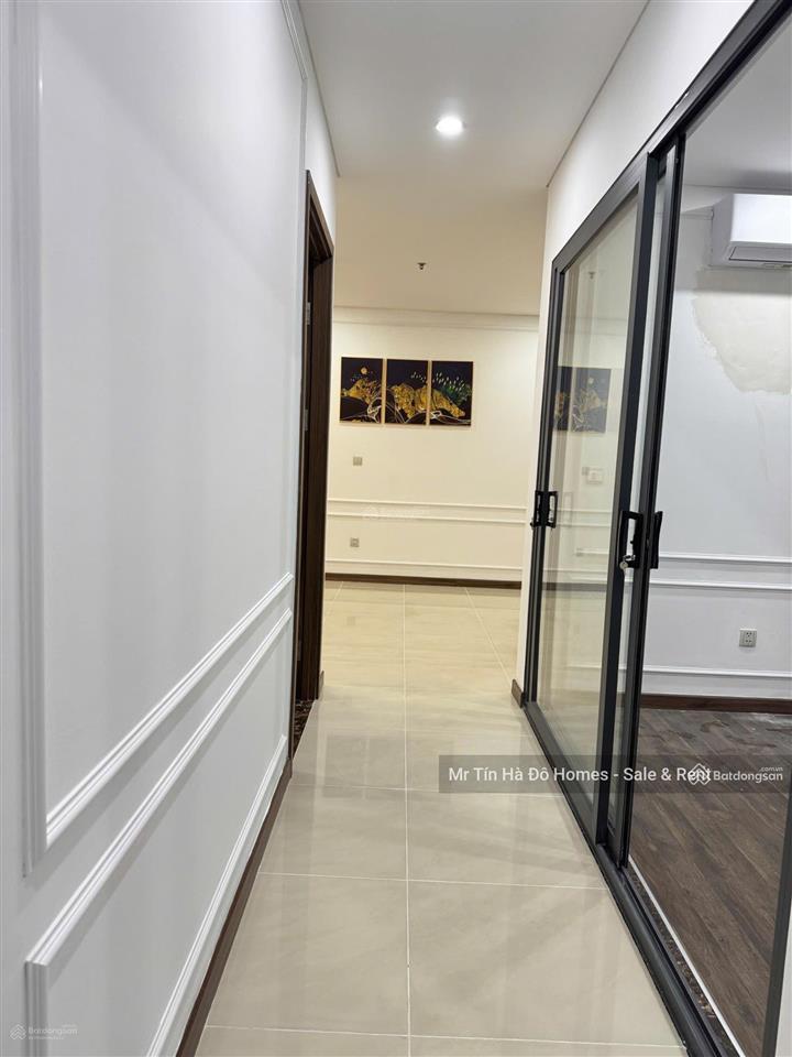 Chính chủ bán căn hộ hà đô centrosa garden 3 phòng ngủ + 1 phòng đa năng 139m2 full nt giá 20 tỷ