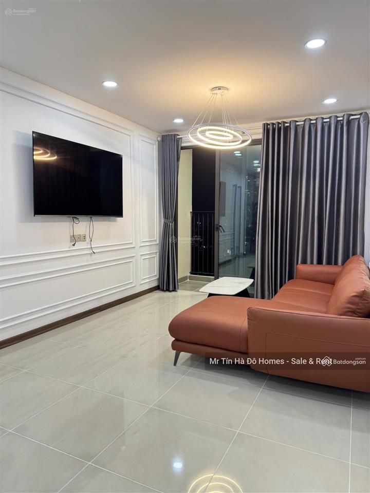 Chính chủ bán căn hộ hà đô centrosa garden 3 phòng ngủ + 1 phòng đa năng 139m2 full nt giá 20 tỷ