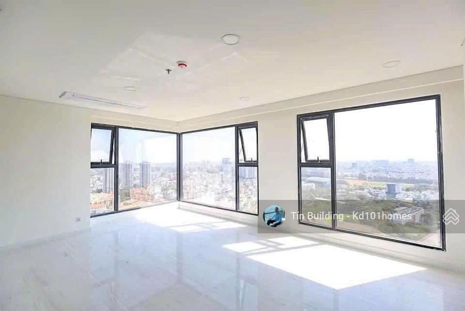 Bán căn hộ 3pn, 2wc nội thất cơ bản kingdom 101, giá từ 10 tỷ 103m2, view landmark81, bitxco q1