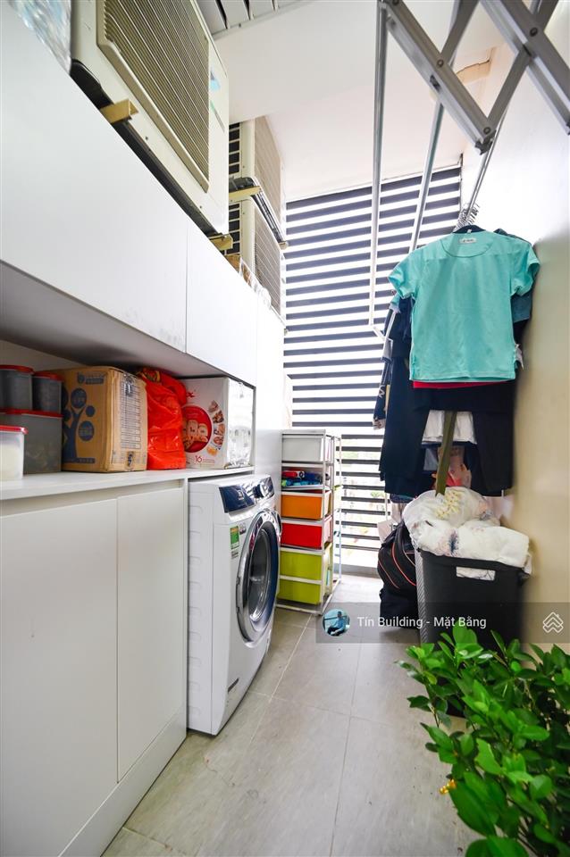 Bán căn hộ 2pn hado centrosa garden đường 3/2, p12 q10, giá 10 tỷ, 87m2, view ngoài, nhà đẹp