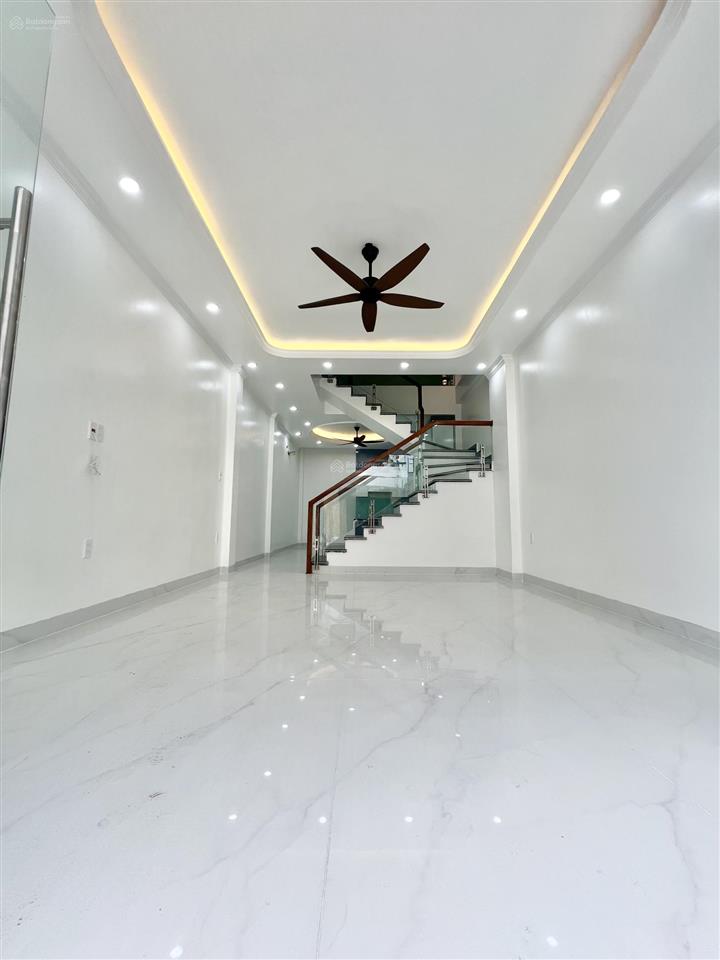 Bán chuyển nhượng căn nhà liền kề 4 tầng 50m2 dự án him lam hùng vương hồng bàng