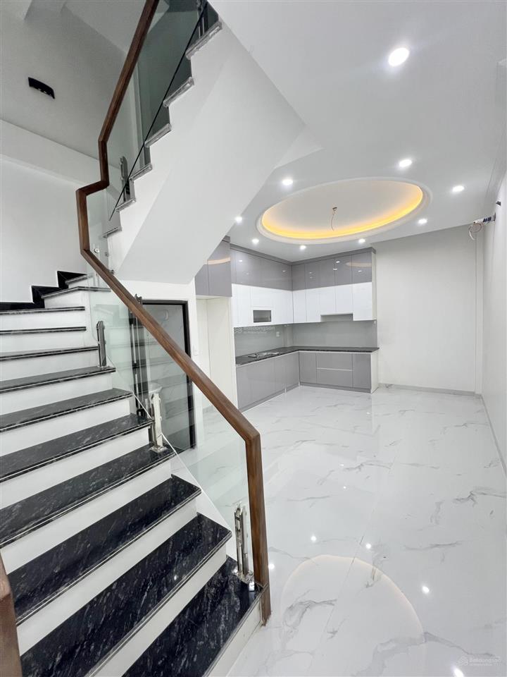 Cần bán căn nhà 4 tầng xây mới vừa hoàn thiện tại kđt him lam hùng vương, hồng bàng 47m 4,4 tỷ