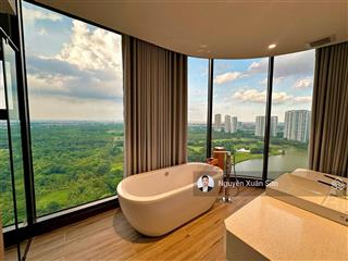 Chính chủ bán căn hộ landmark trục hoa hậu  view sân golf & hồ thiên nga  full nội thất